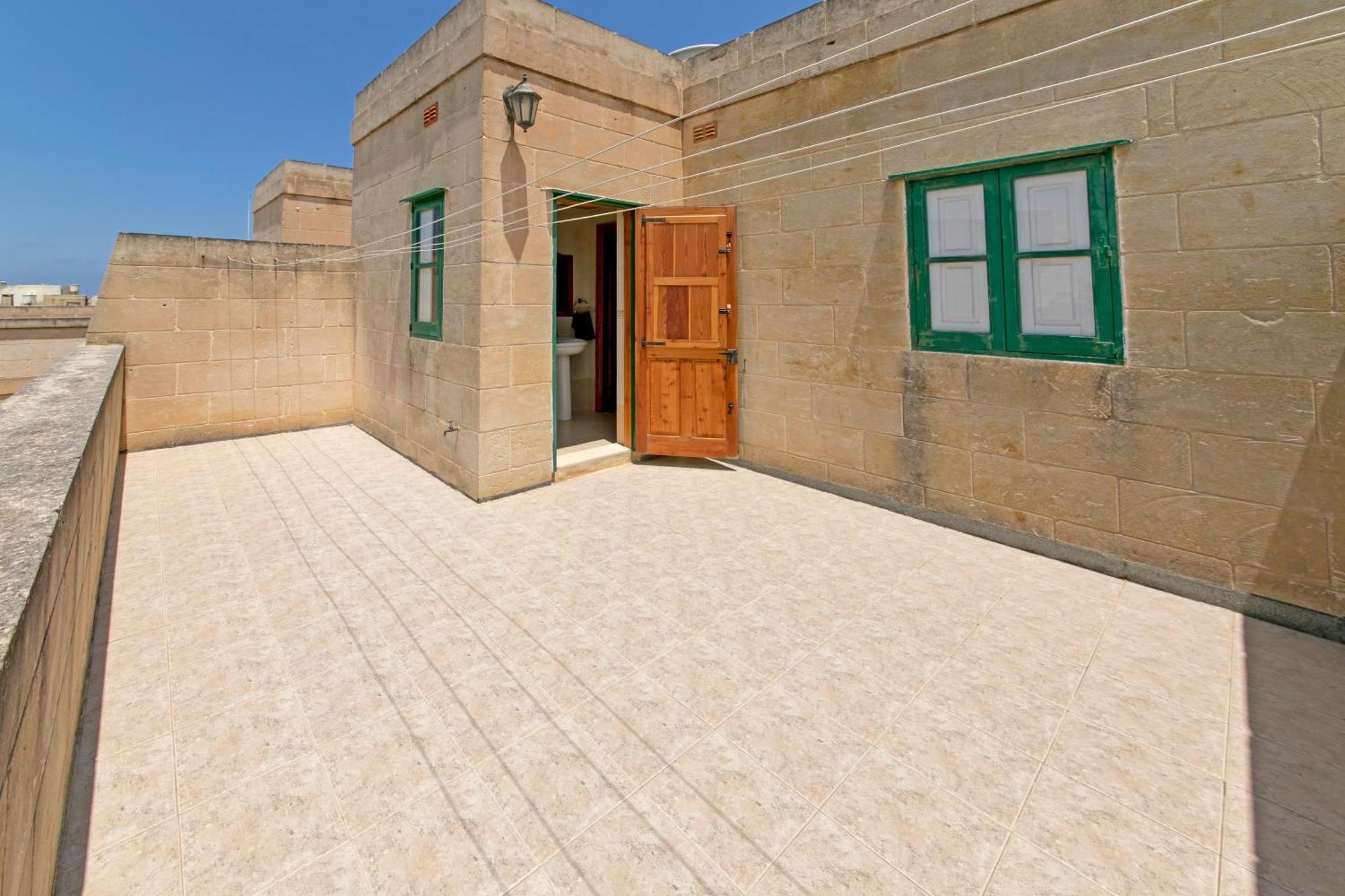 Ta Xandru Triq Marsalforn Gozo